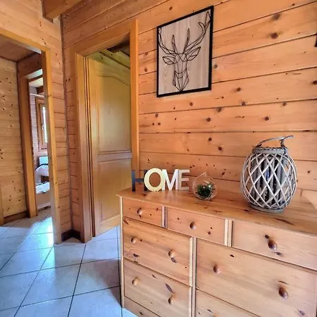 Goutelle, Paisible En Pleine Nature Chalet