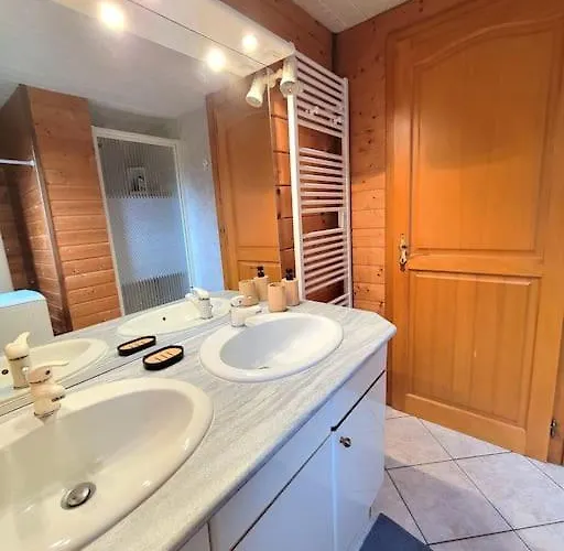 Goutelle, Paisible En Pleine Nature *