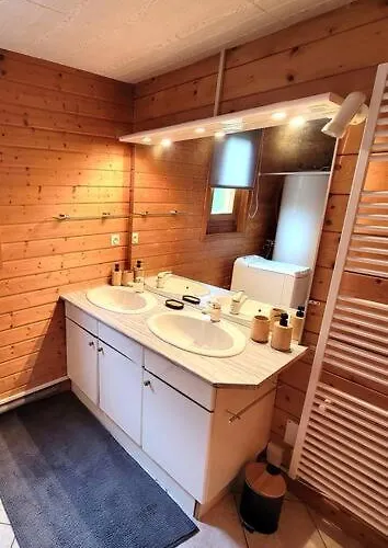 Goutelle, Paisible En Pleine Nature